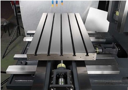 硬轨加工中心硬轨结构图